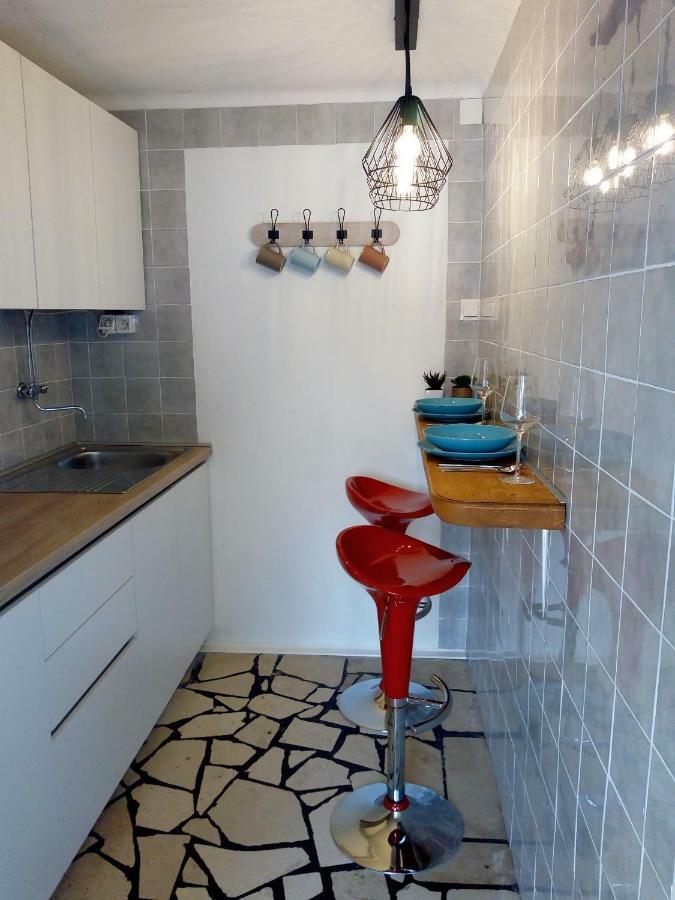Apartmani Paulo Vis Eksteriør bilde